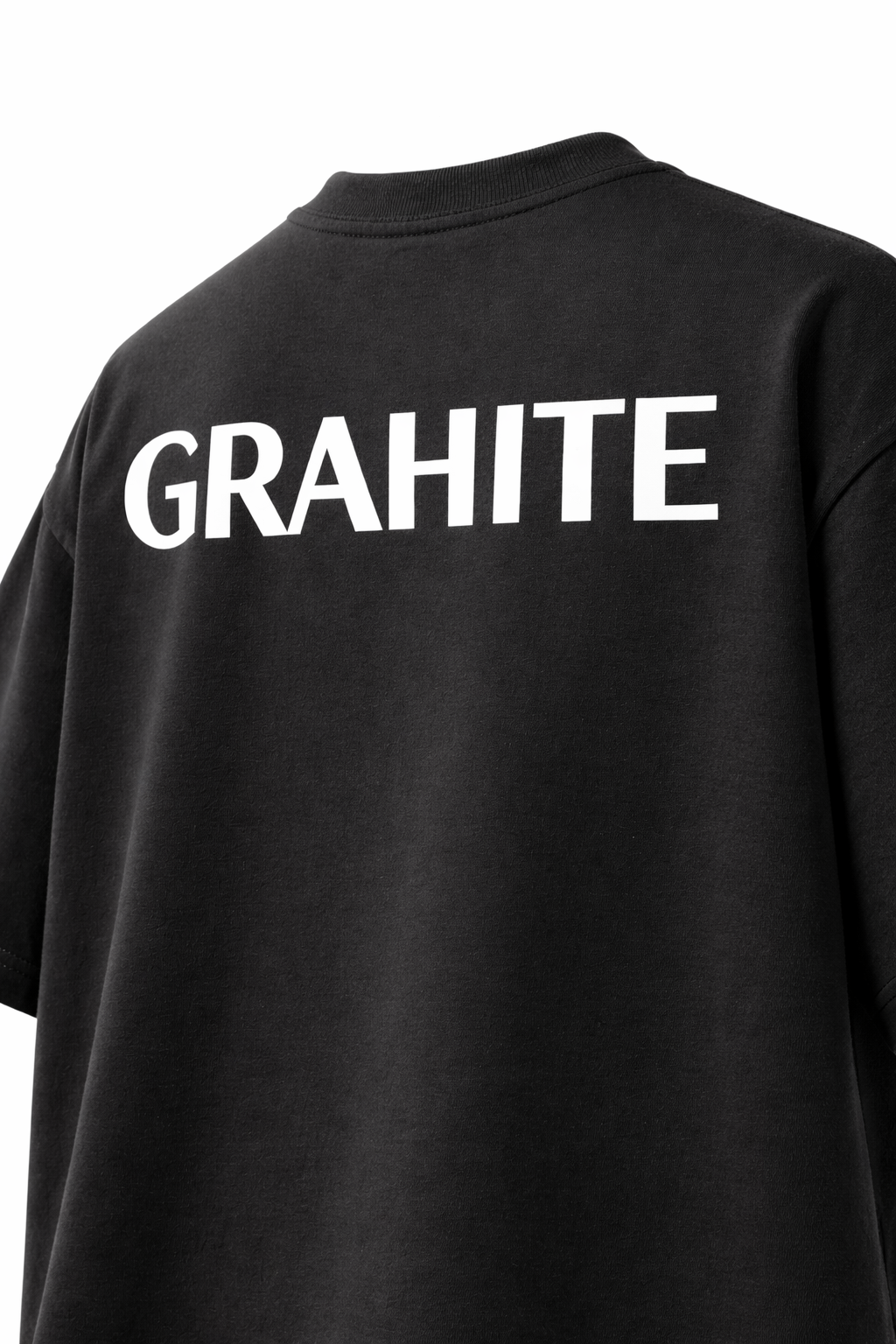 "How to Style Oversized T-Shirts in India – 2026 Guide"